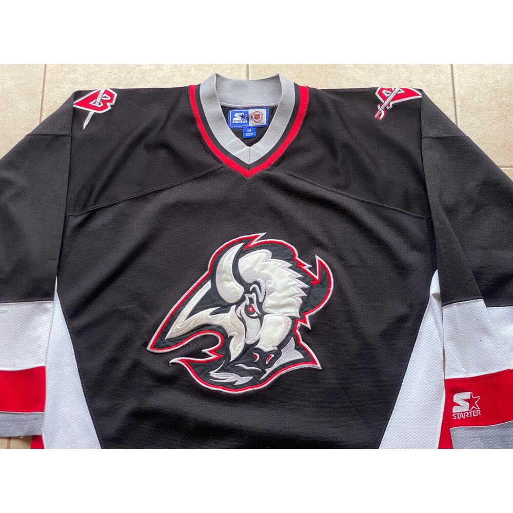 Buffalo Sabres 90s STARTER jersey M black Goat Head road NHL hockey vintage